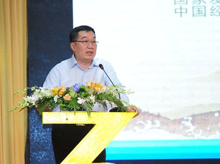 中國經(jīng)濟體制改革基金會“巴山輪會議”三十周年座談會召開